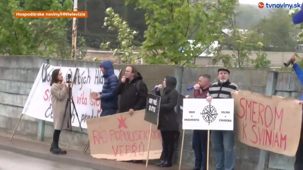 Korábban tüntetett Fico ellen a merénylő + videó