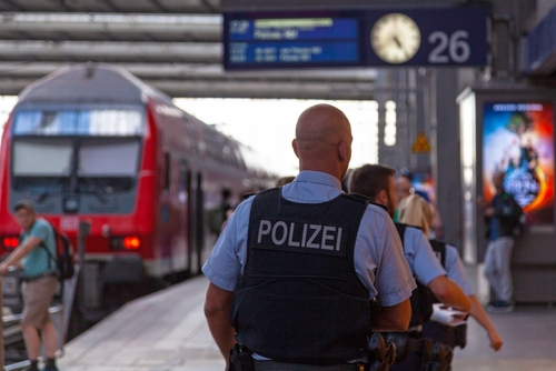 Német hírszerzés: az előző évekhez képest megnőtt a terrorfenyegetettség Németországban