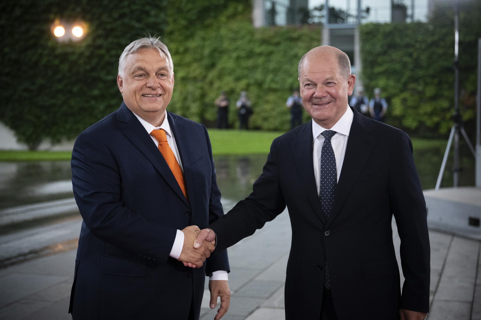 Orbán Viktor: A német technológiai váltásban Magyarország is benne marad