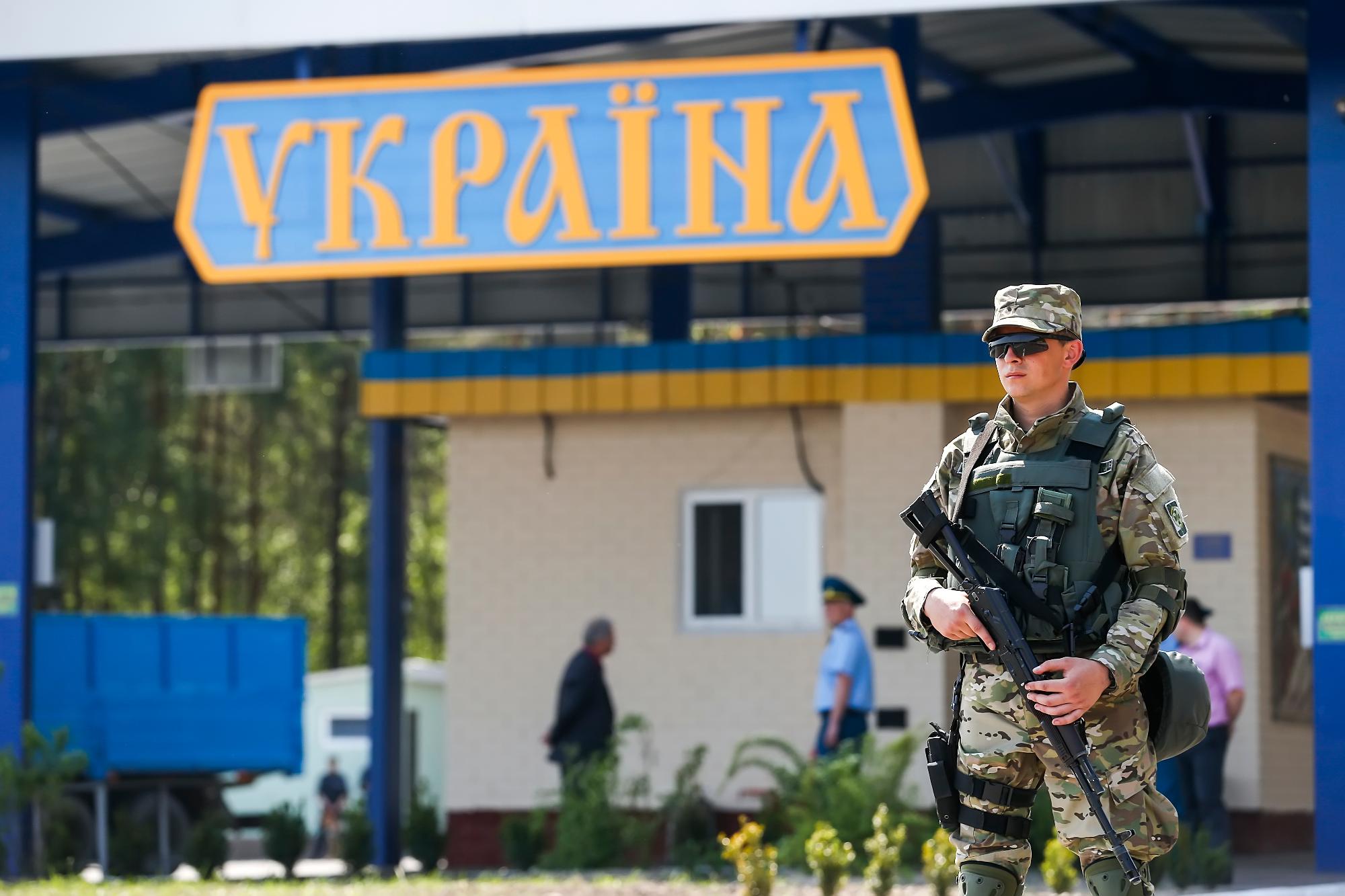 Kétszáz méterre volt a szabadság, az ukrán határőrség állta útjukat
