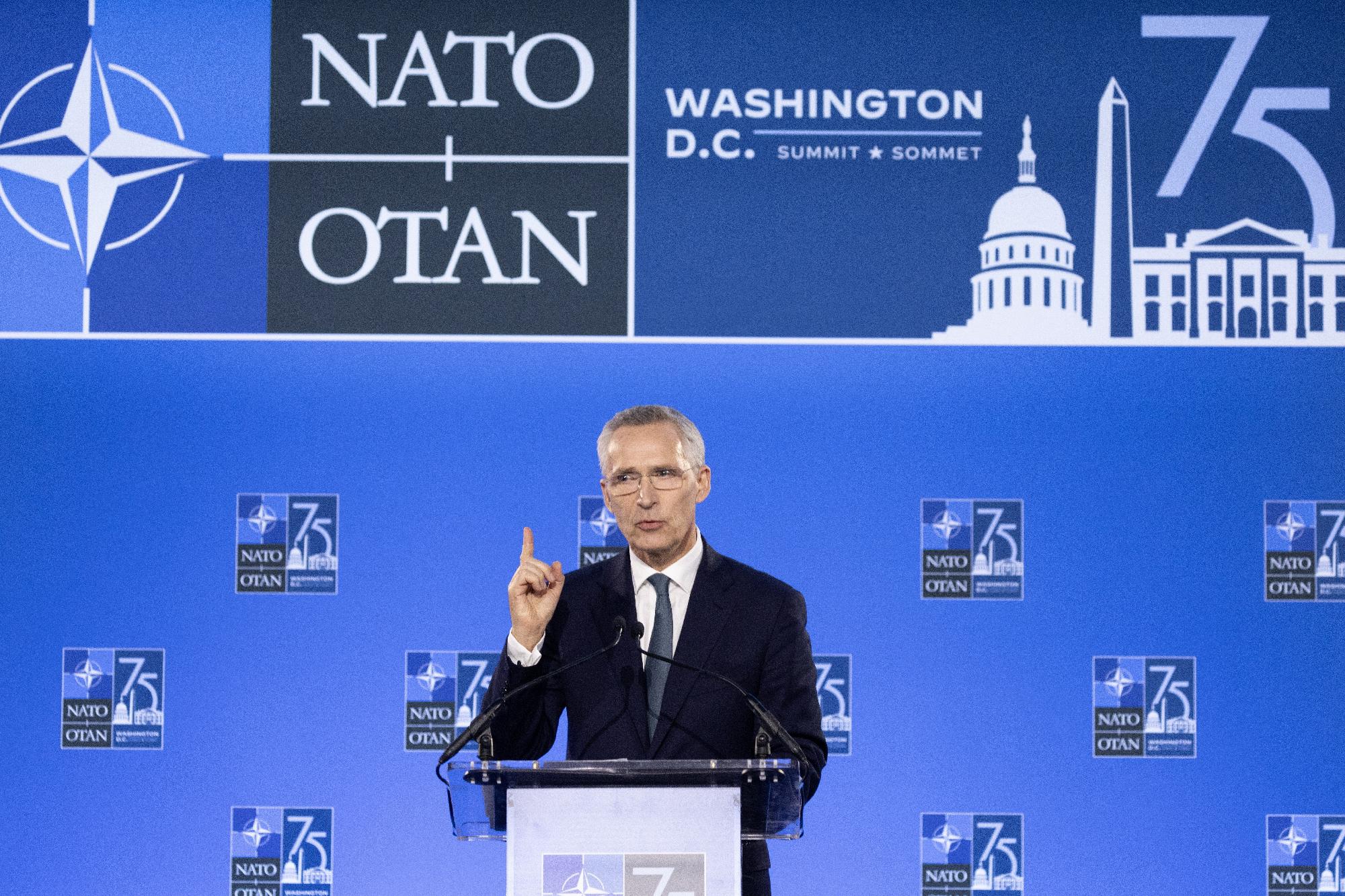 Jens Stoltenberg arról beszélt a NATO-csúcson, hogy Ukrajna útja a NATO-tagság felé visszafordíthatatlan