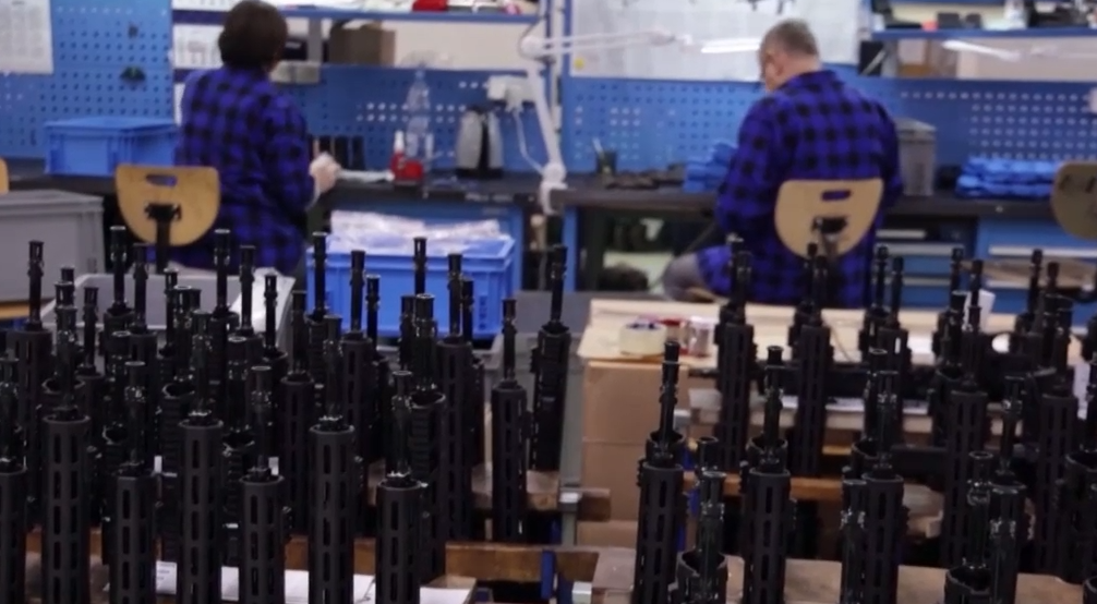 Láncreakció - Cseh-ukrán megállapodás a védelmi ipar és a lőszergyártás területén + videó