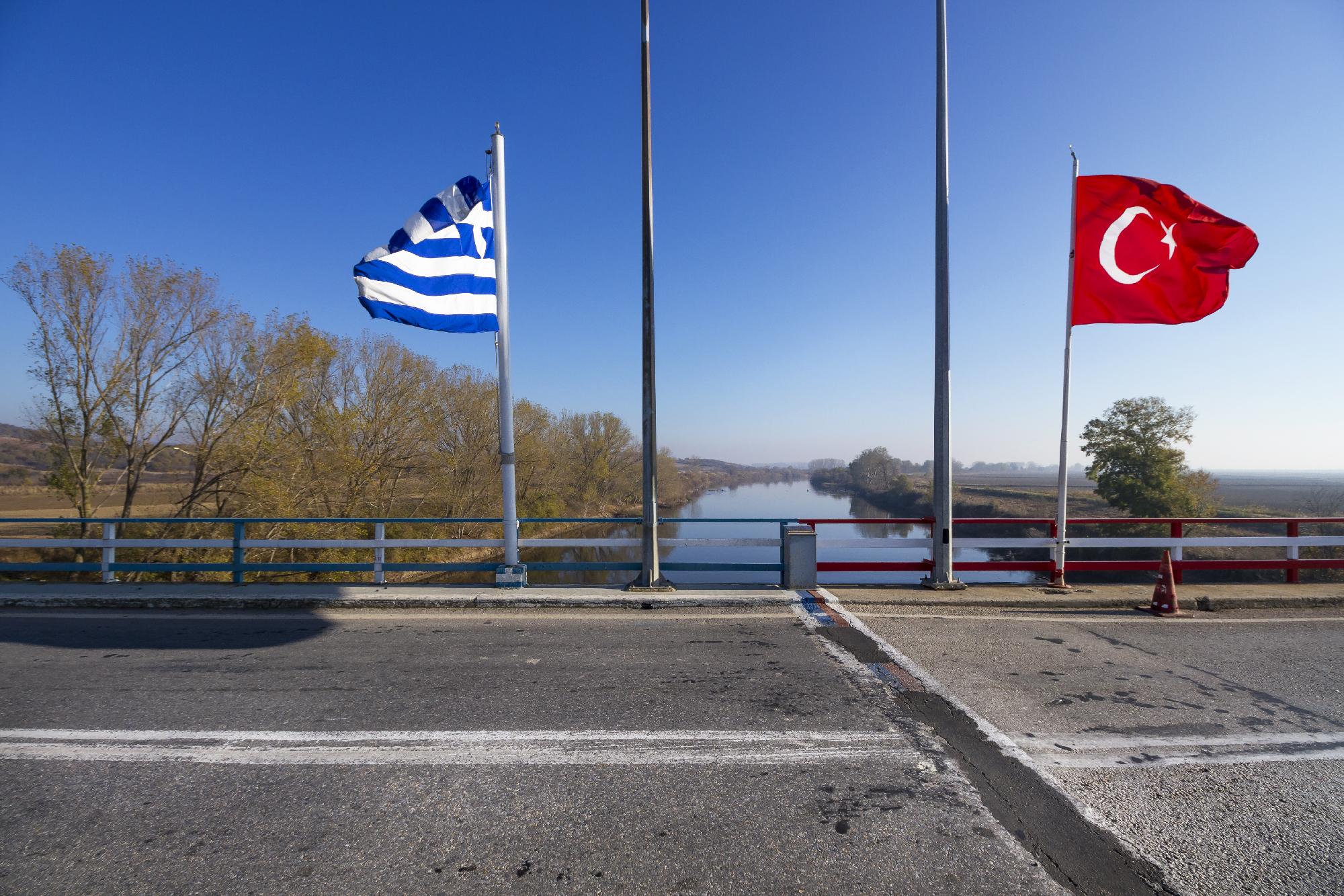 Intézkedés közben hasba lőttek egy görög határrendészt