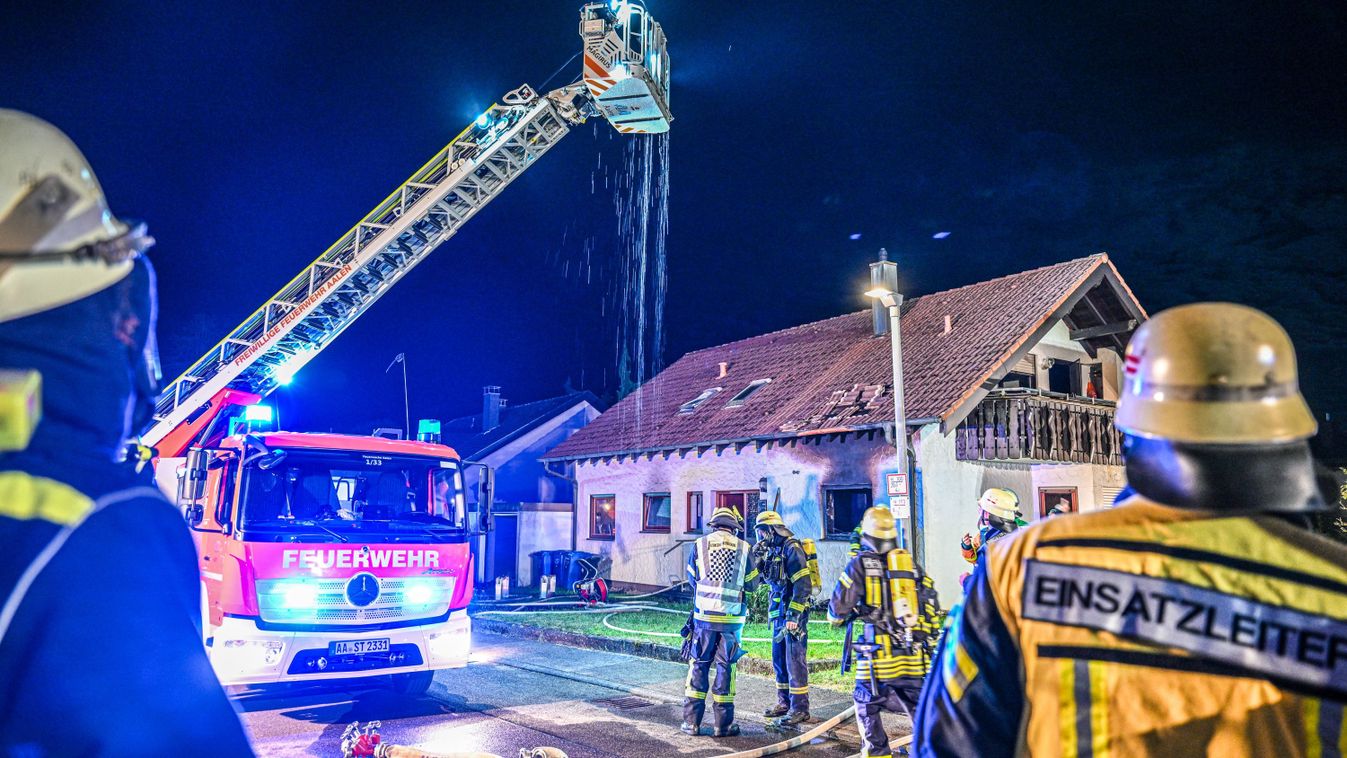 Összeomlott egy szállodaépület Németországban