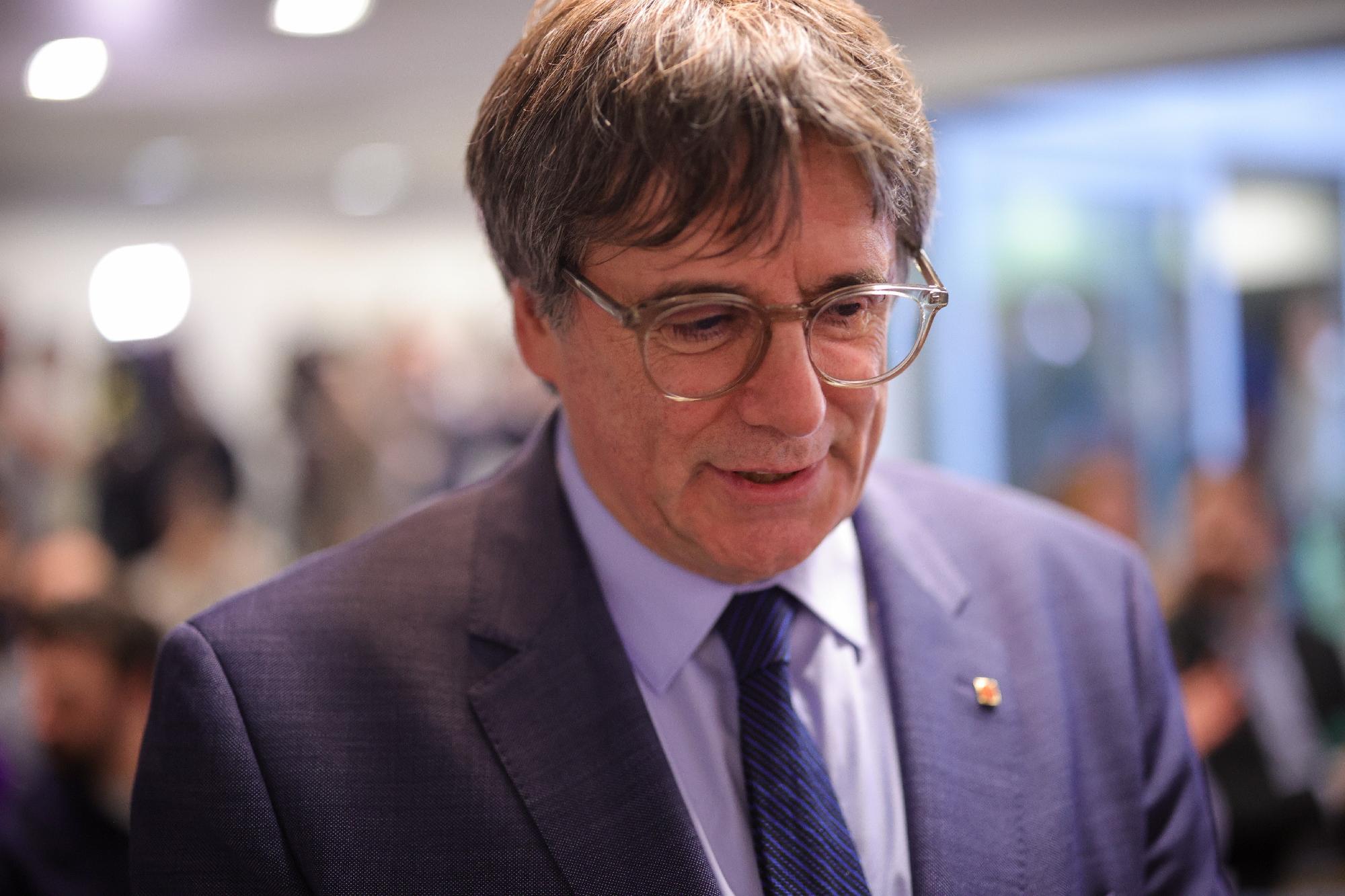 Vélhetően visszaszökött Belgiumban Carles Puigdemont a rendőrség elől 