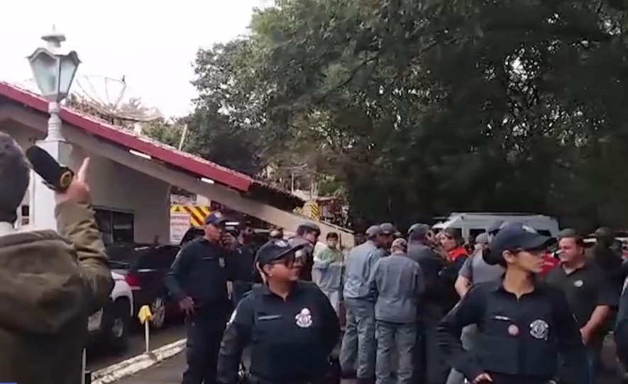 Egy repülő Vehiedo városában, Sao Paulo közelében zuhant le fedélzetén 58 utassal és a 4 fős személyzettel + videó