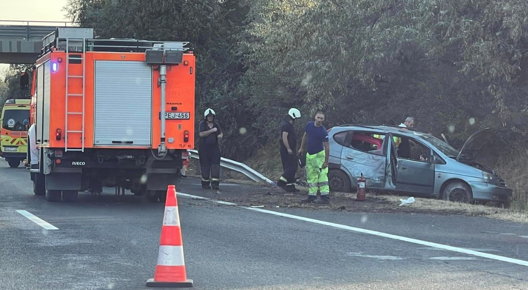 Óriási csattanás történt az M7-es autópályán