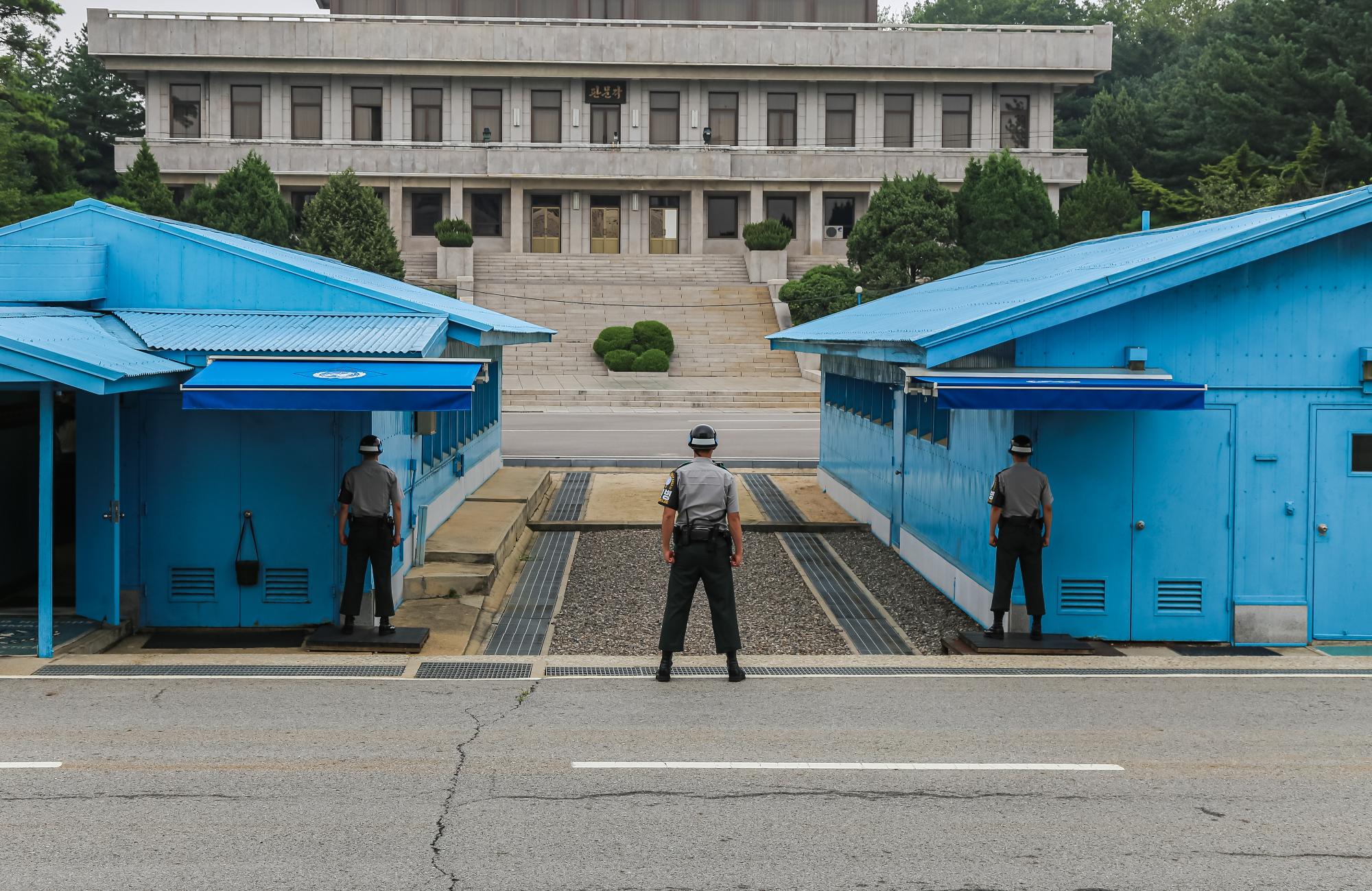 Gyalog szökött át a határon Dél-Koreába egy észak-koreai férfi