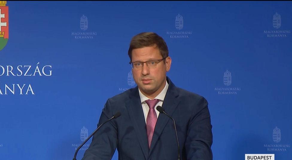 Gulyás Gergely: Továbbra sem jöhetnek illegális migránsok + videó