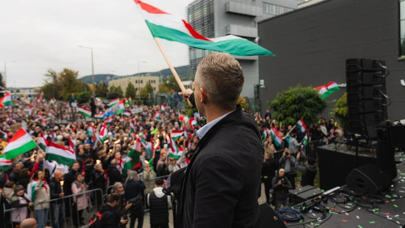 További köztörvényes bűncselekmények gyanújával gyarapodott a Tisza Párt krónikája