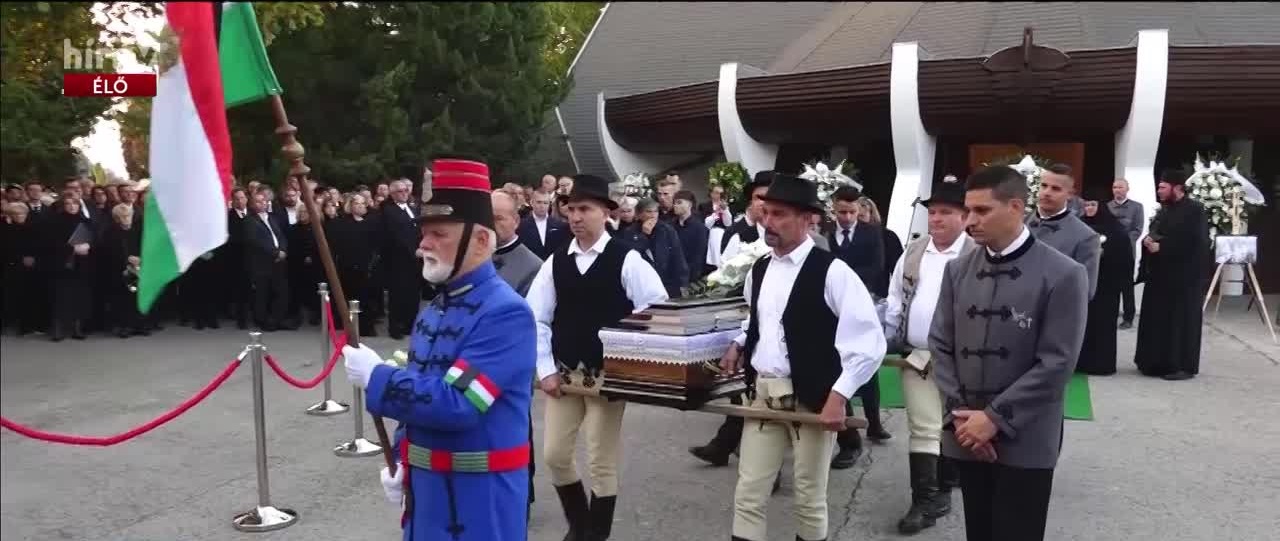 Eltemették Potápi Árpád János nemzetpolitikáért felelős államtitkárt + videó