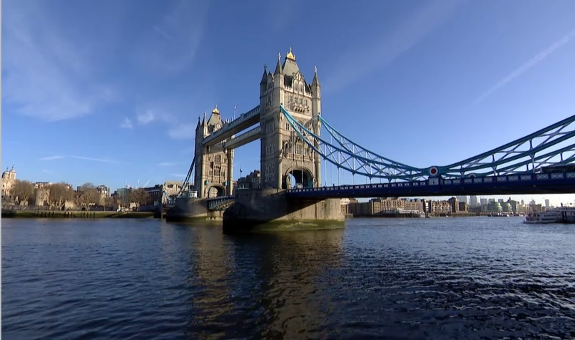 Beterjeszti első költségvetését a munkáspárti kormány Londonban + videó