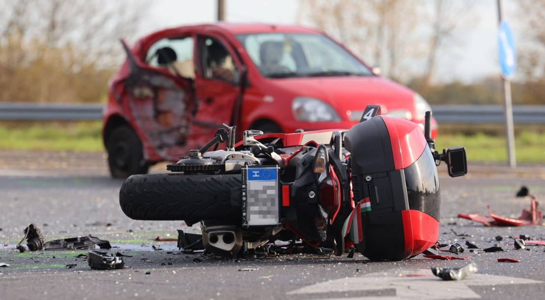 Halálos motorosbaleset történt Tiszapalkonyánál