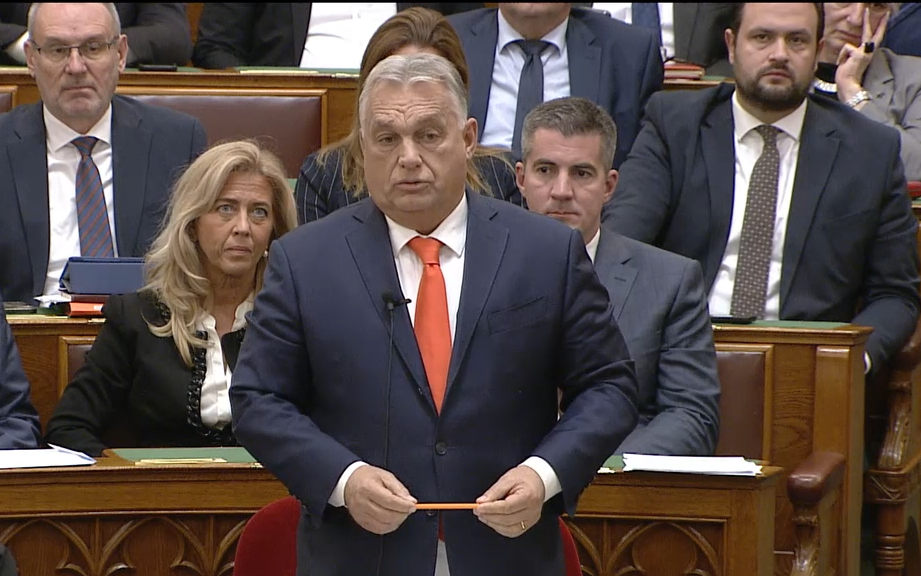 Orbán Viktor Kálmán Olgának: Ön sajnálja azt a pénzt, amit a határon túli magyar családok kapnak! + videó