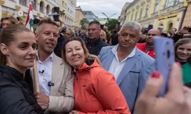 Becsmérlően beszélt szimpatizánsairól a Tisza Párt elnöke + videó