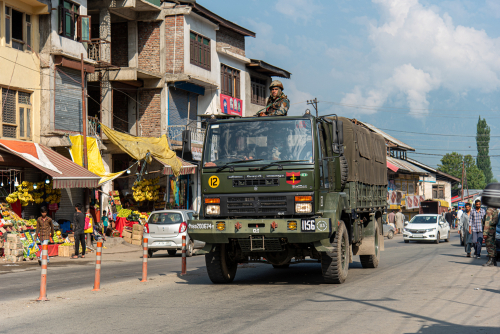 Pakisztánban gyerekek is meghaltak egy pokolgépes merényletben