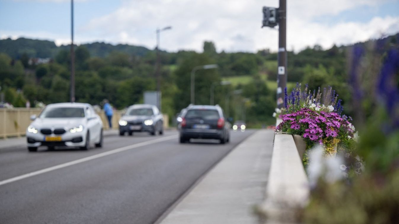 Januártól ellenőrzés nélkül lehet utazni Bulgáriába és Romániába