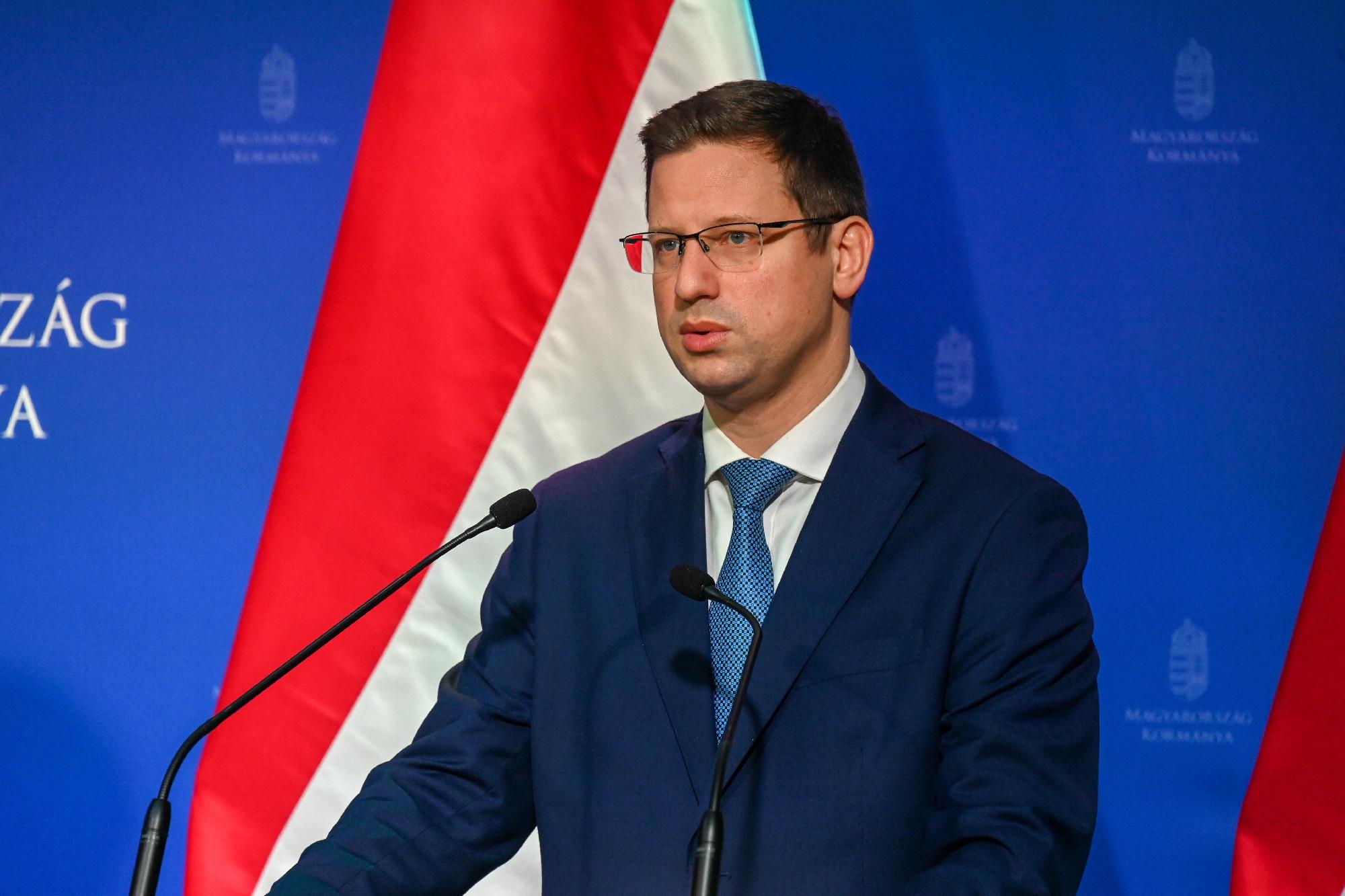 Gulyás Gergely: Nem pártpolitikai vagy ideológiai ügy, hanem gyakorlati kérdés