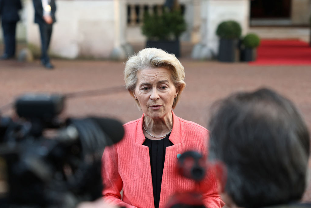 Felfegyverkezésre szólít Ursula von der Leyen