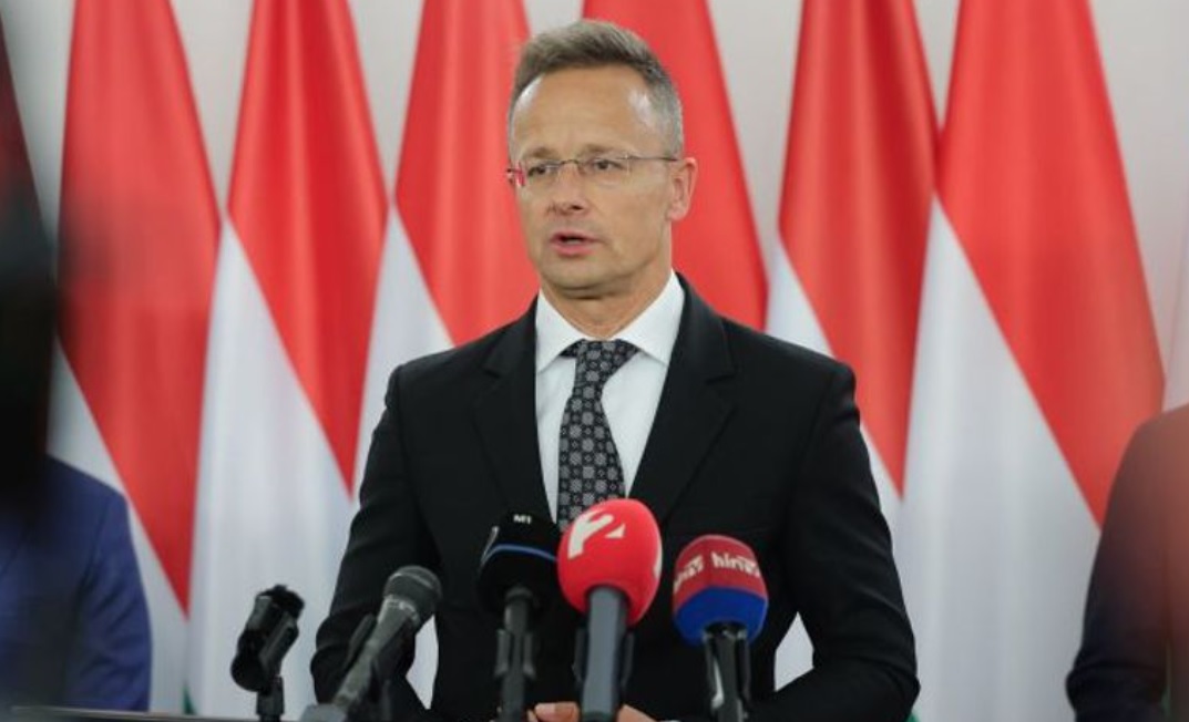 Szijjártó Péter: minden eszközt bevetünk a Von der Leyen-Zelenszkij terv megakadályozása érdekében + videó