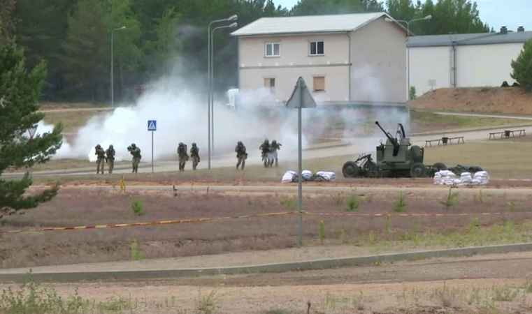 Láncreakció – A NATO-tagállamok vezetői ülnek össze Hágában ! videó