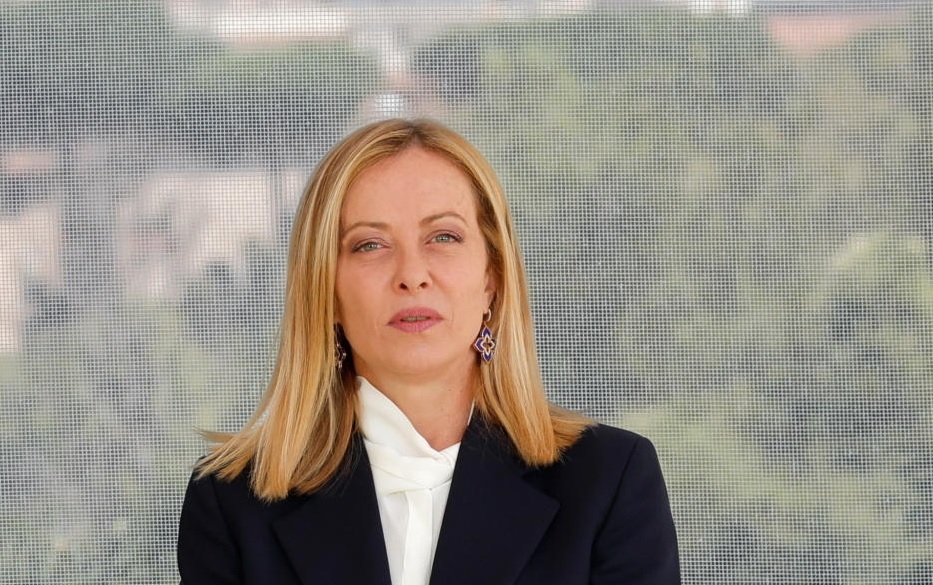 Giorgia Meloni kelt Donald Trump védelmére egy nemzetközi fórumon