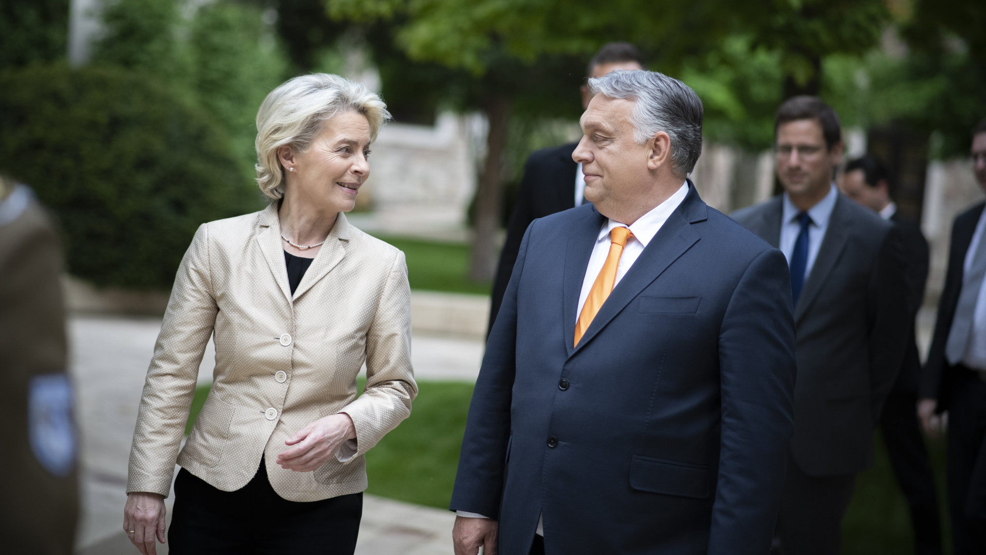 Ursula von der Leyen abban a tévedésben volt, hogy utasítást adhat a magyar hatóságoknak