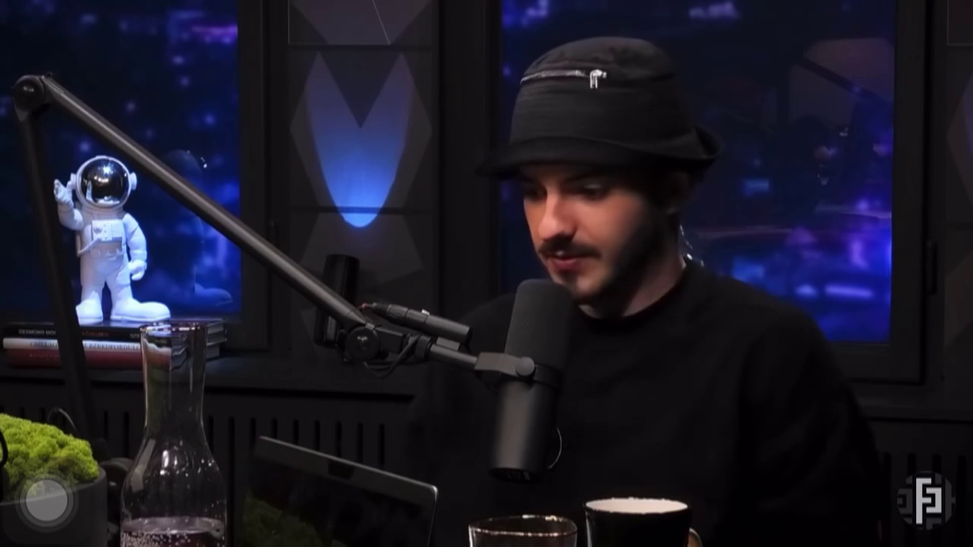 Azahriah szponzorai hallgatnak + videó