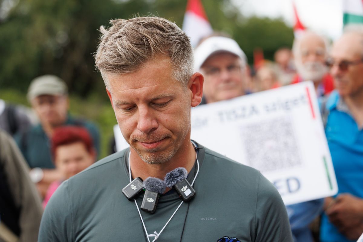  Magyar Péter pénzlehúzó csalása lebukott: tömegek hagyják el a Tisza Pártot
