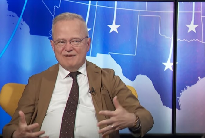 Trump – Jim Robb: Magyarország megőrizte a nemzeti identitását + videó Kép