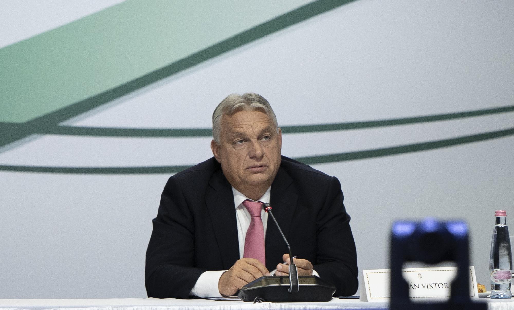 Orbán Viktor: A 14. havi nyugdíjhoz gazdasági erő kell, amihez pedig békére lenne szükség + videó