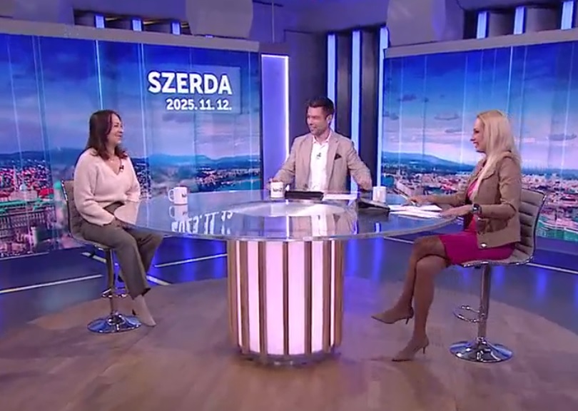 Napindító – Az ünnep varázsa Szekeres Adriennel  + videó