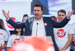 Kétharmad kell Zaevnek: makacs a macedón kormányfő