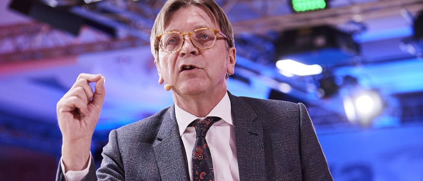 Verhofstadtról egészen megdöbbentő dolgok derültek ki
