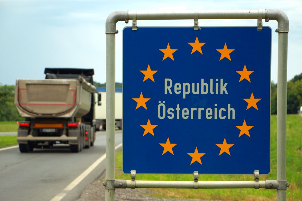 Magyarország gyorsabb, rugalmasabb határátkelést kér Ausztriától